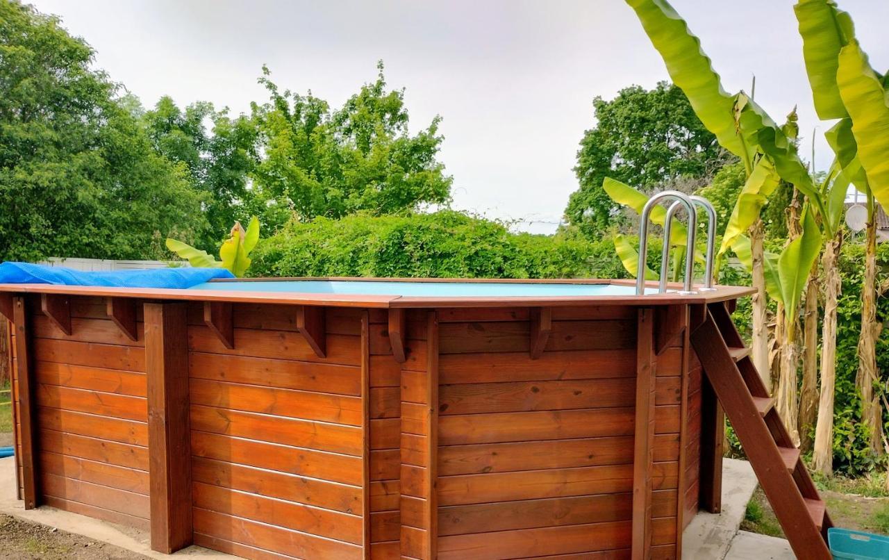 Gite En Pierre Le Paradis Parc Cloture Jacuzzi 5 Places Piscine Au Perigord Pourpre 9Km De Bergerac Saint-Aubin-de-Lanquais Exterior foto